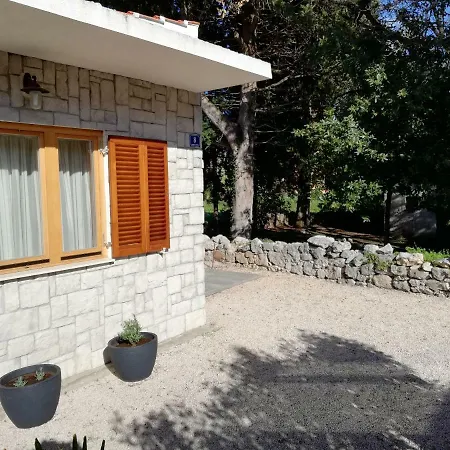 Kod Male Gospe Prázdninový dům Tribalj